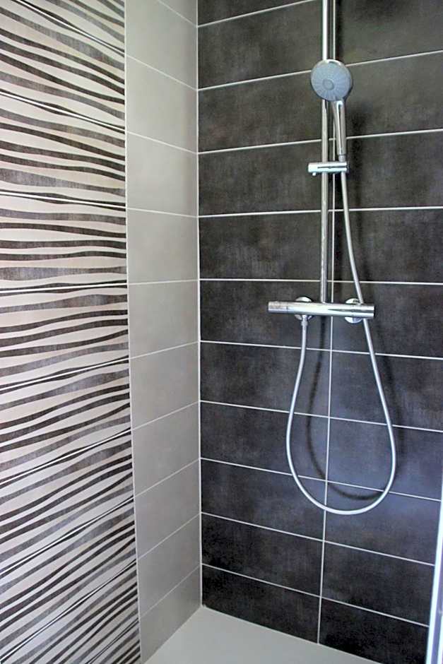 Le Hameau Fleur de Pierres , Chambre , Gite et Table d'Hôtes