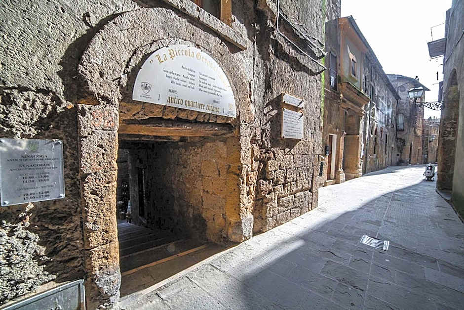 Residenza Pitigliano Gens Petilia - Nuova gestione