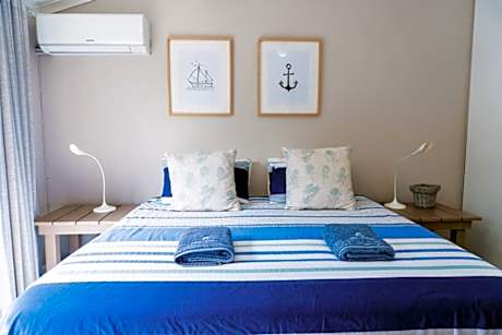 The Wooden Anchor spacious and modern