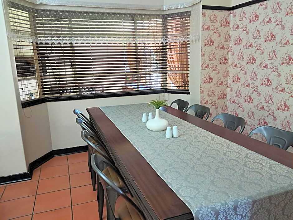 Jakkalsdraai Guest House