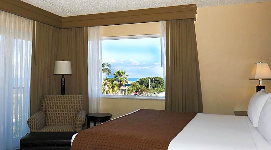 Holiday Inn Express North Palm Beach-Oceanview By IHG