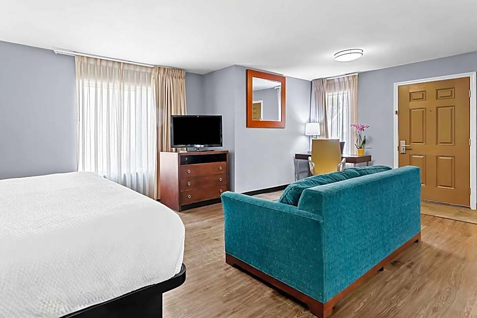 SureStay Studio by Best Western Pensacola