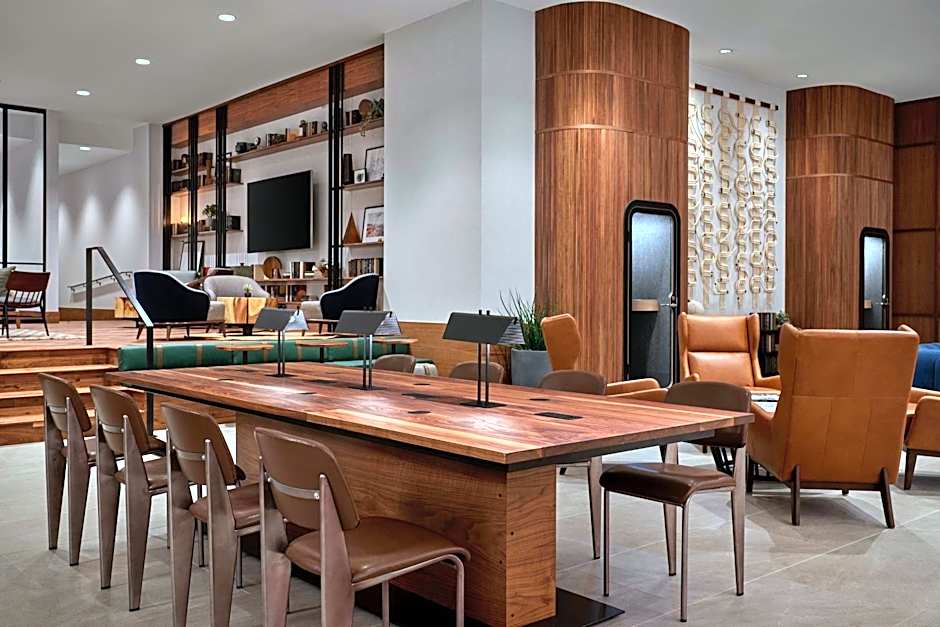 Sheraton Denver Downtown Hotel