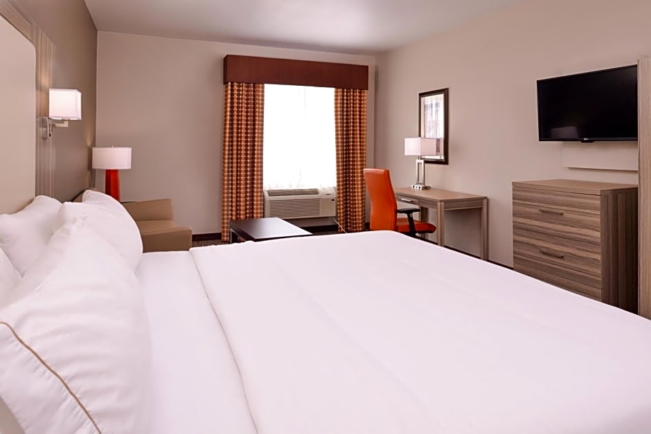 Holiday Inn Express & Suites Williams, an IHG Hotel