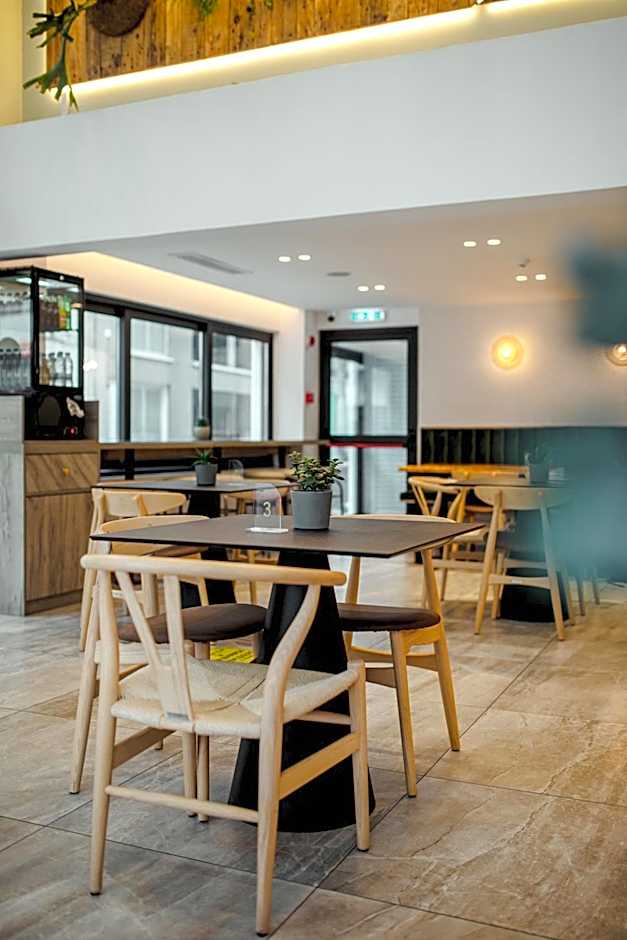 Roseum Boutique Hotel