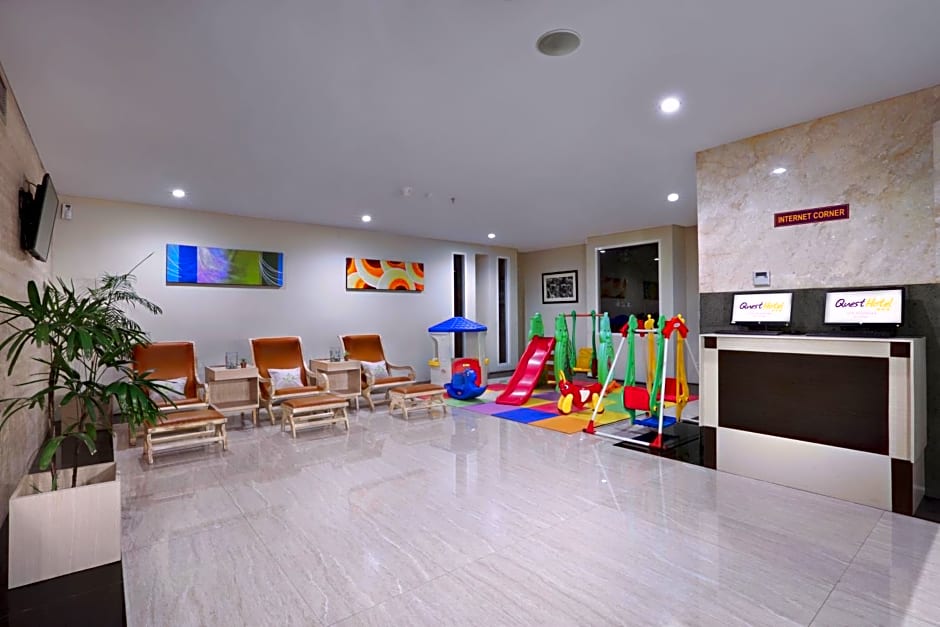 Quest San Hotel Denpasar by ASTON