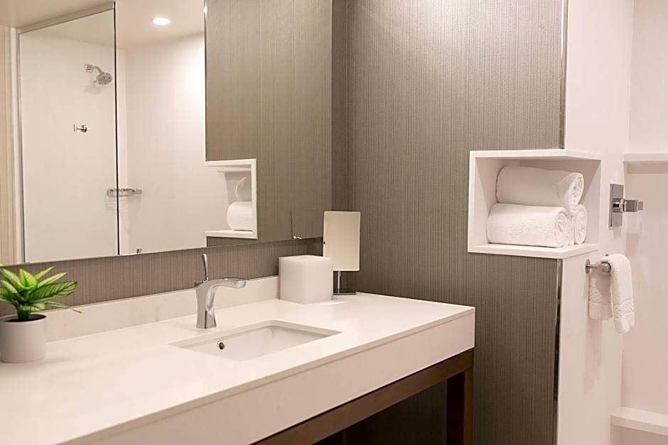 Courtyard by Marriott Elkhart