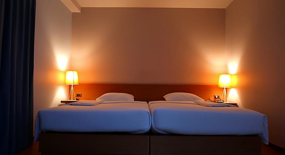 U Tiny Boutique Hotel Suvarnabhumi Bangkok - SHA Plus