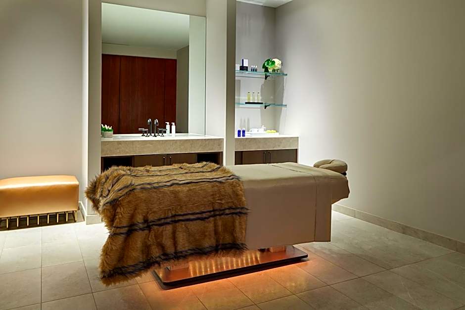 Thompson Dallas by Hyatt