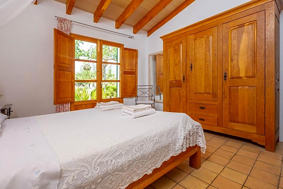 Ses Planes -Ca Na Faustina-