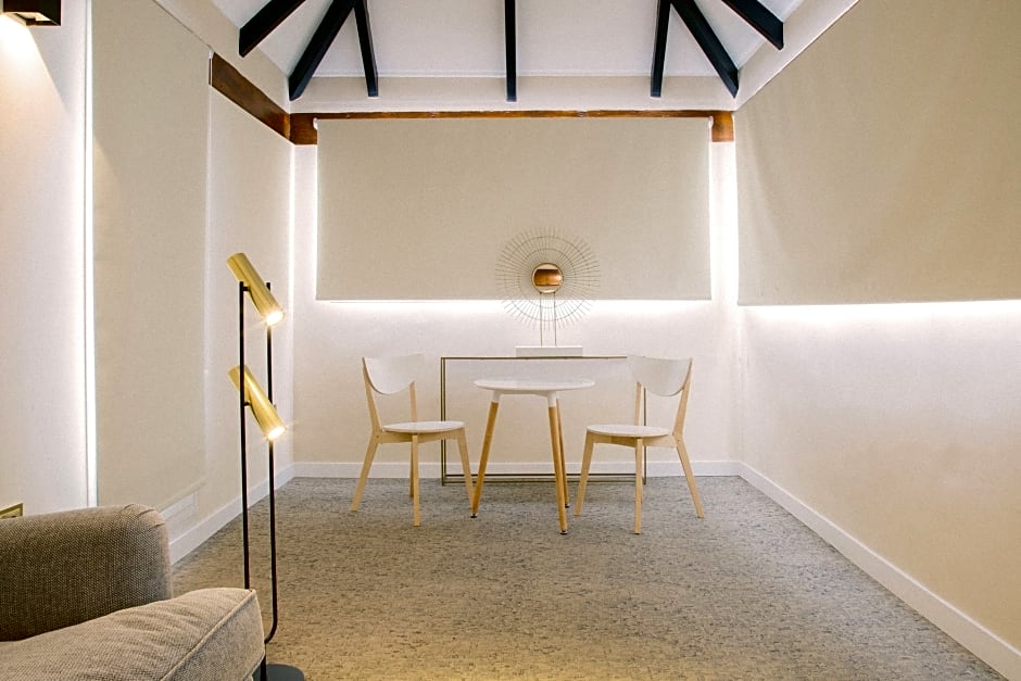 Apartamentos Naitly Málaga Teatro Romano