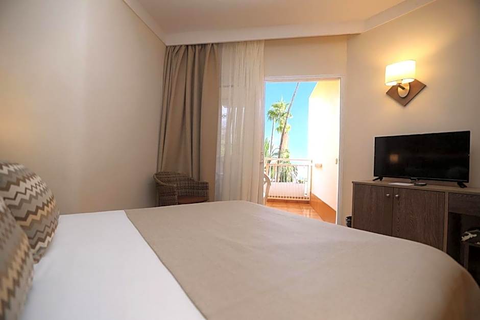 Hotel Puerto Palace