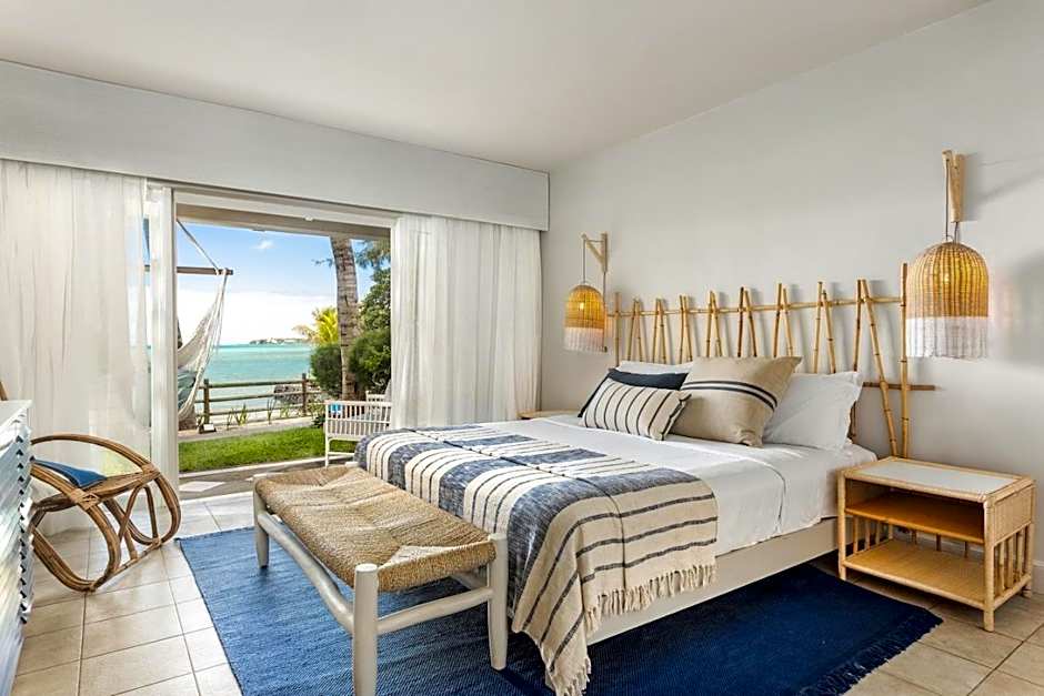 Lagoon Attitude (Adults Only)