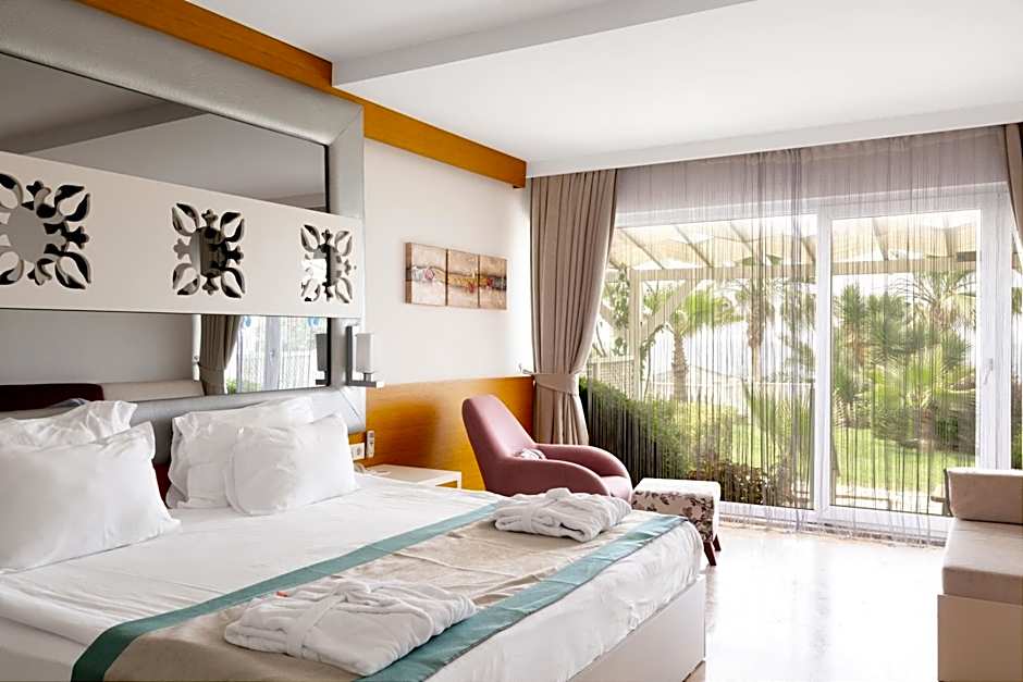 Flora Garden Beach Hotel - Adults Only 16 Plus - Couples Concept