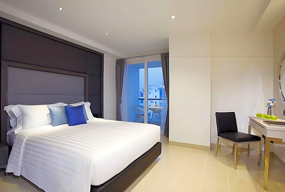 Shilat Avenue Pattaya