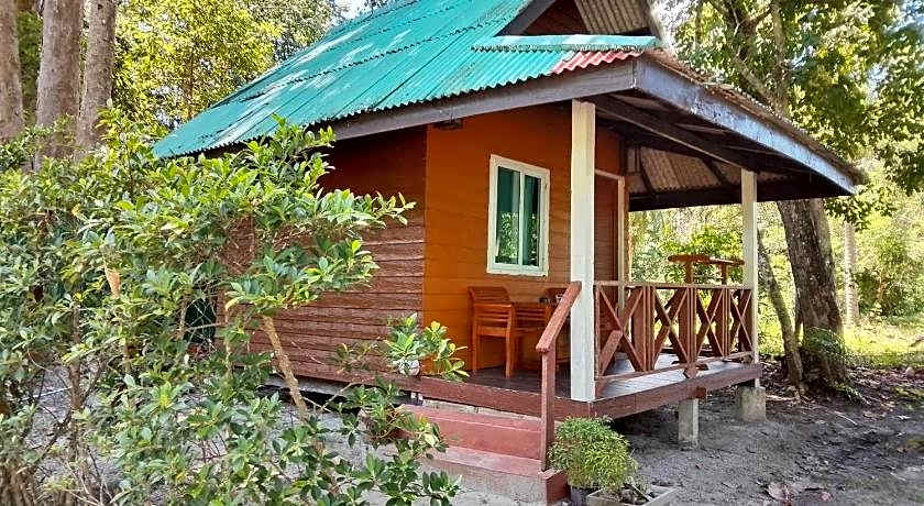 Koh Jum Delight Beach