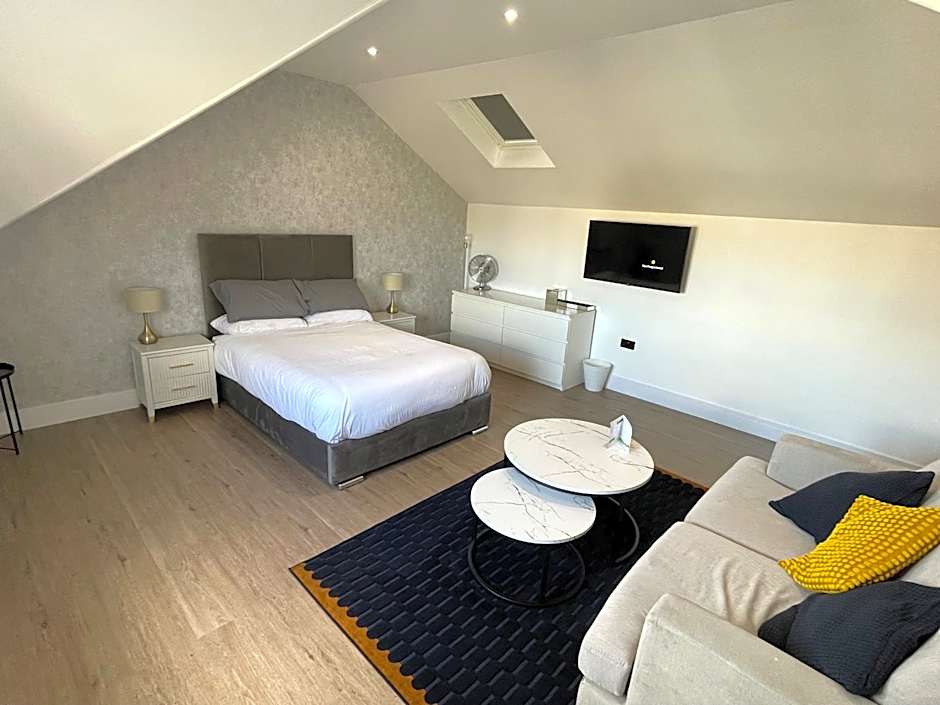 Welcome rooms 55b- Self Check-In whole apartment FULLY REFURBISHED