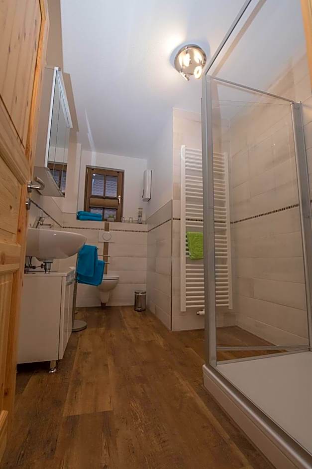 Heuhotel und Gästehaus Kohlstädt