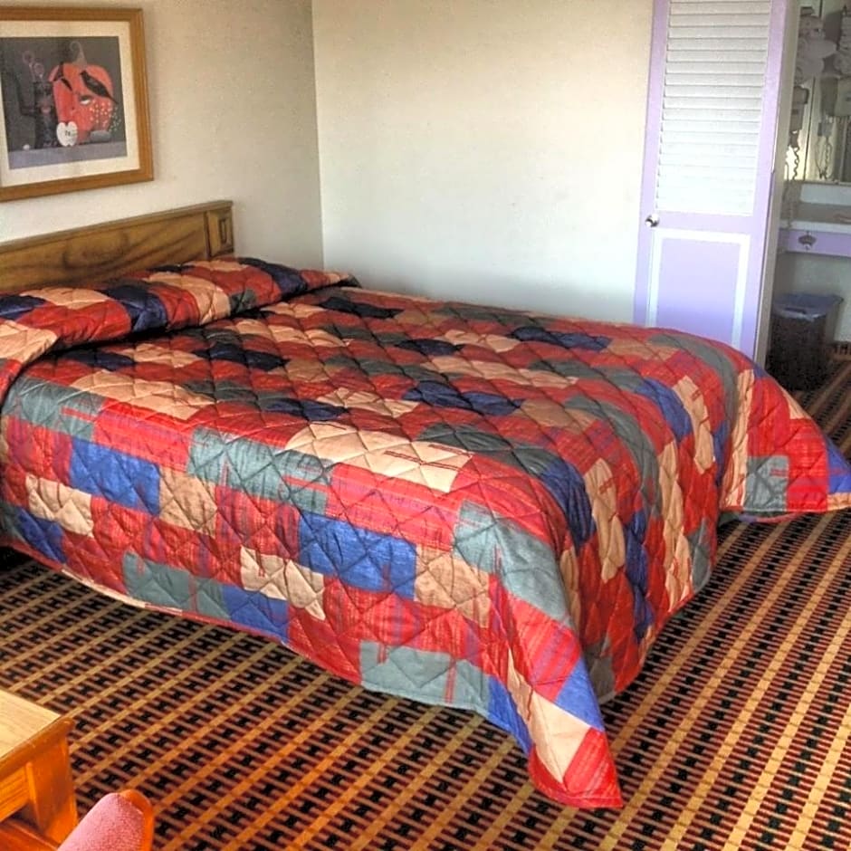 Relax Inn - Shelby