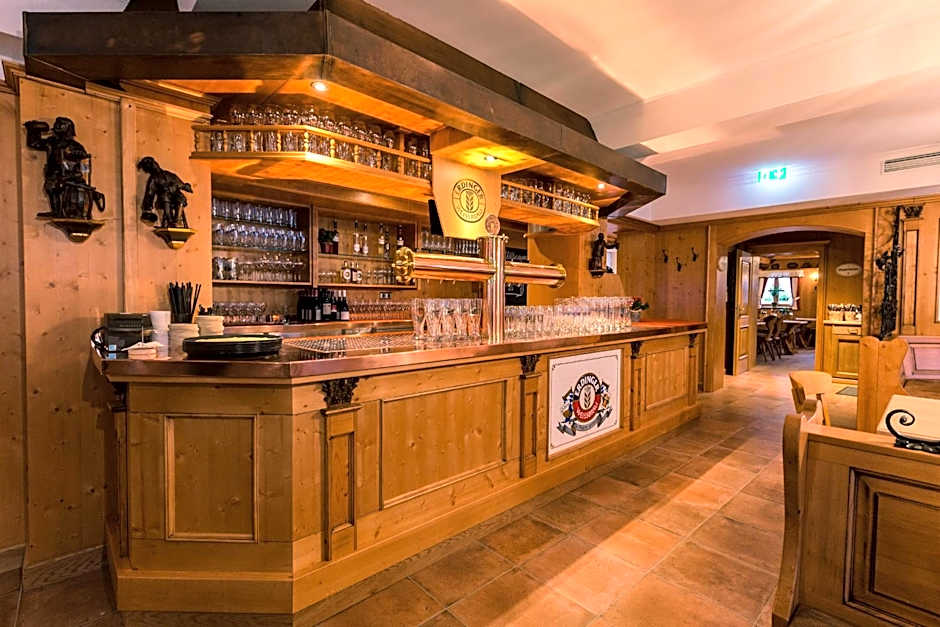 Hotel & Gaststätte zum Erdinger Weißbräu