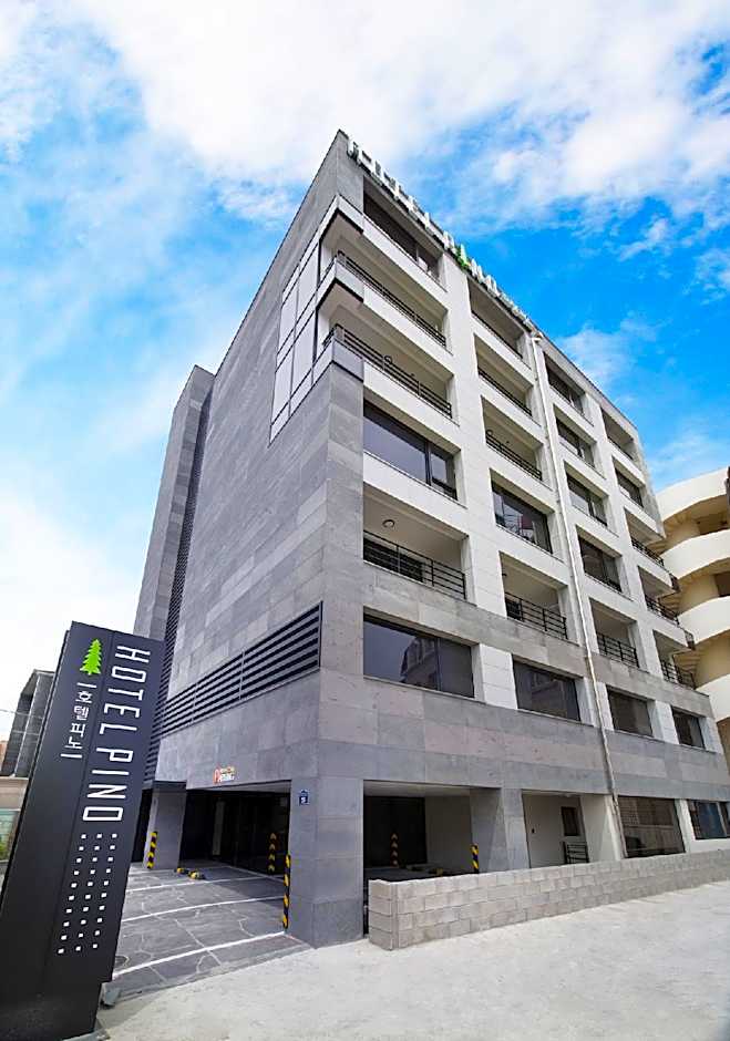 Pino Hotel
