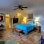 Richard's Motel Studios