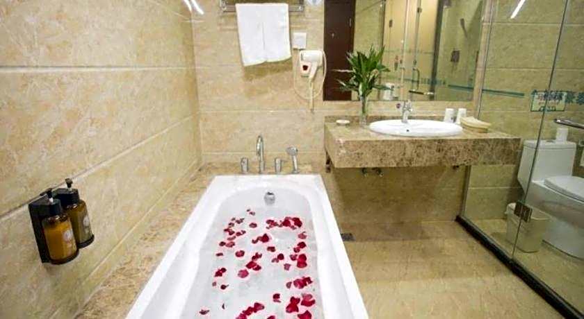 Greentree Inn Anhui Fuyang Funan East Huaihe Road Express Hotel