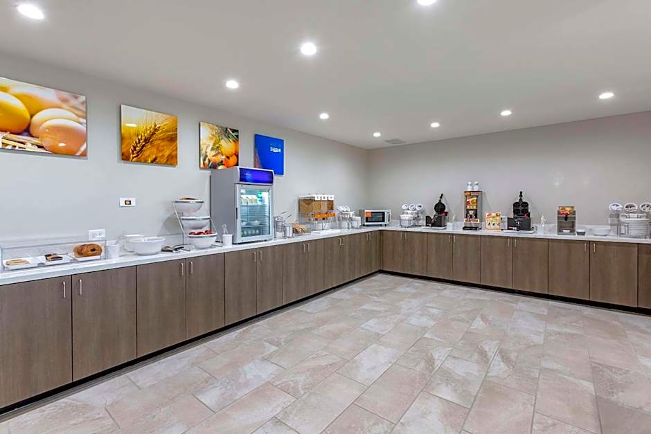 Comfort Suites Scottsdale Talking Stick Entertainment District