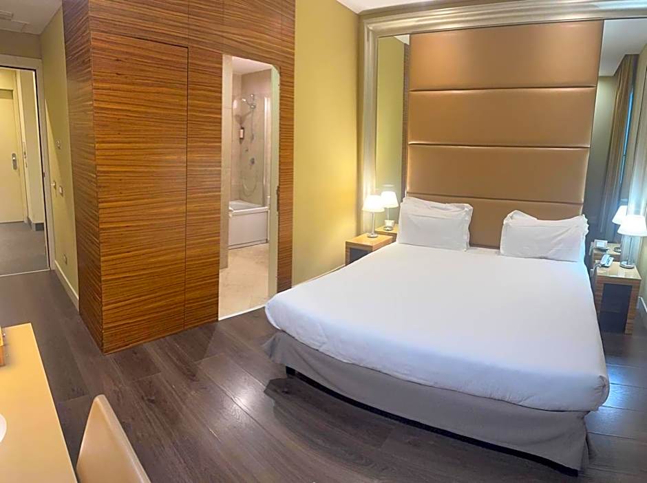 Mercure Roma Centro Saint John