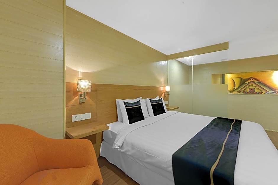 Sunday Hotel Subang