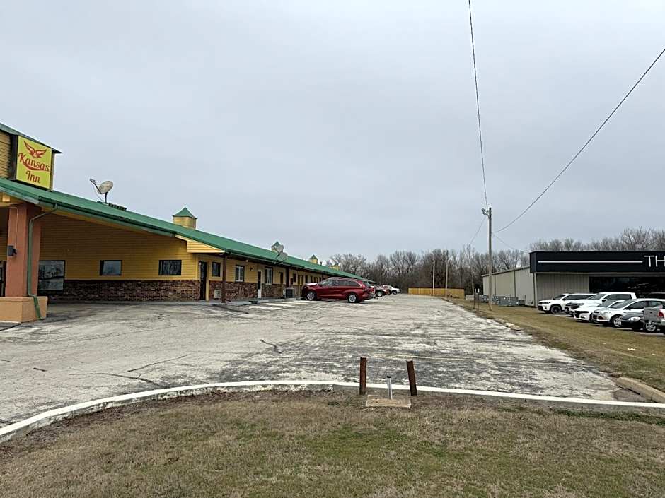Kansas Inn