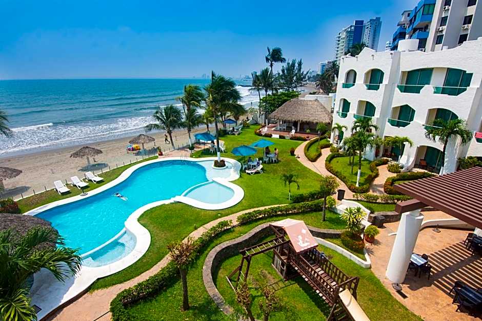 Playa Caracol Hotel & Spa