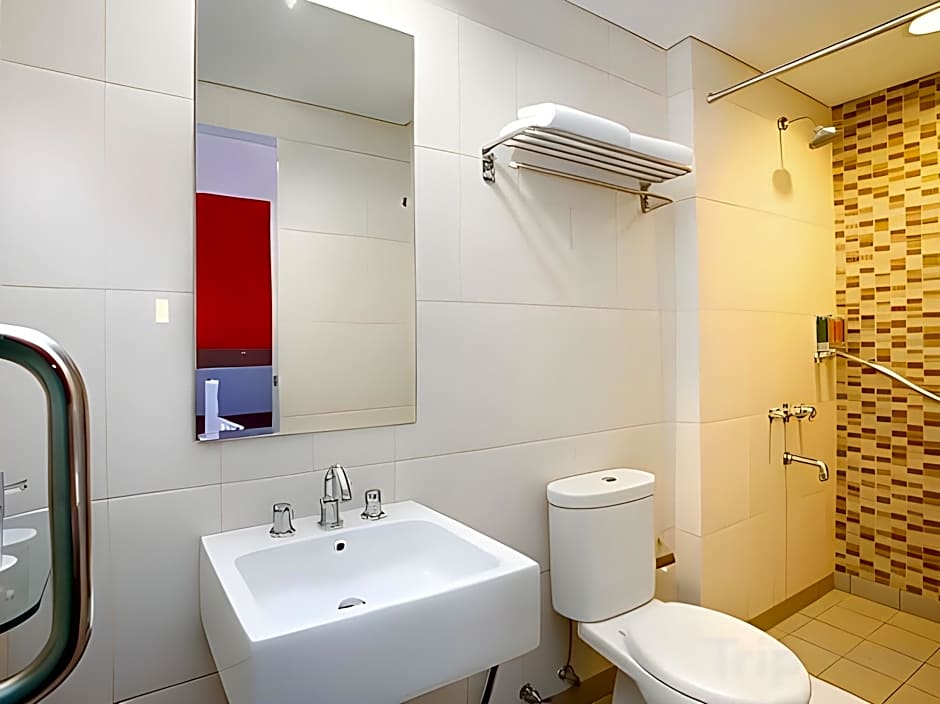 Amaris Hotel Dewi Sri
