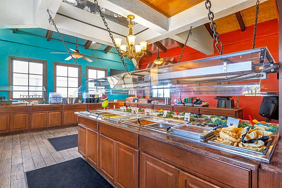 Best Western Plus Hacienda Suites-Old Town