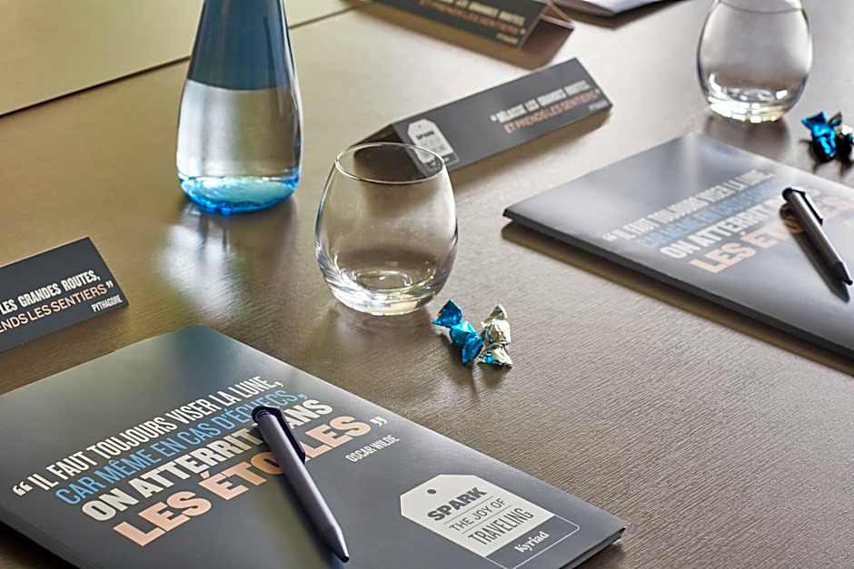 Kyriad Lille - Mons en Baroeul