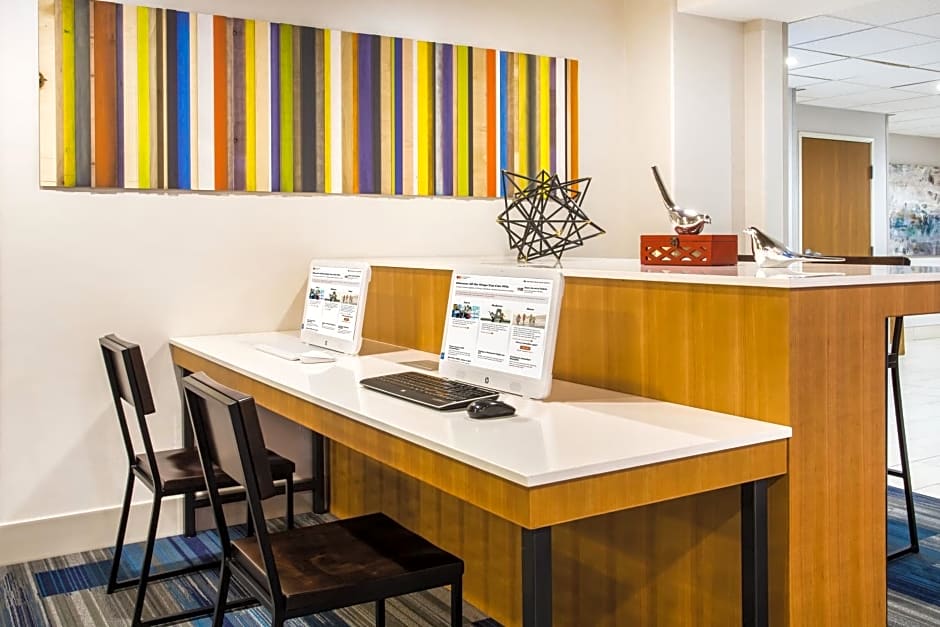 Holiday Inn Express Hotel & Suites Cedar City, an IHG Hotel