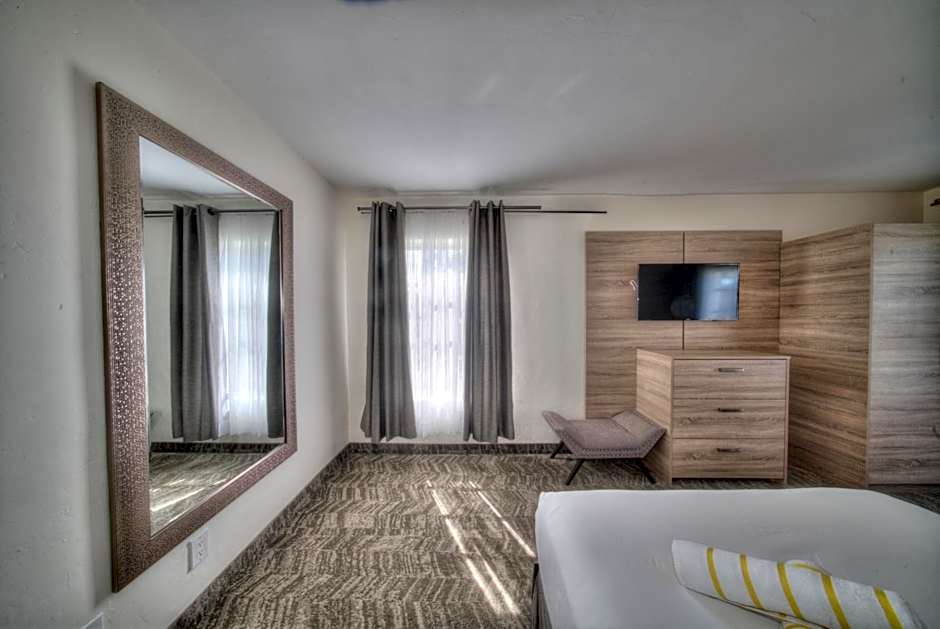 Riverside by the Beach Apartments