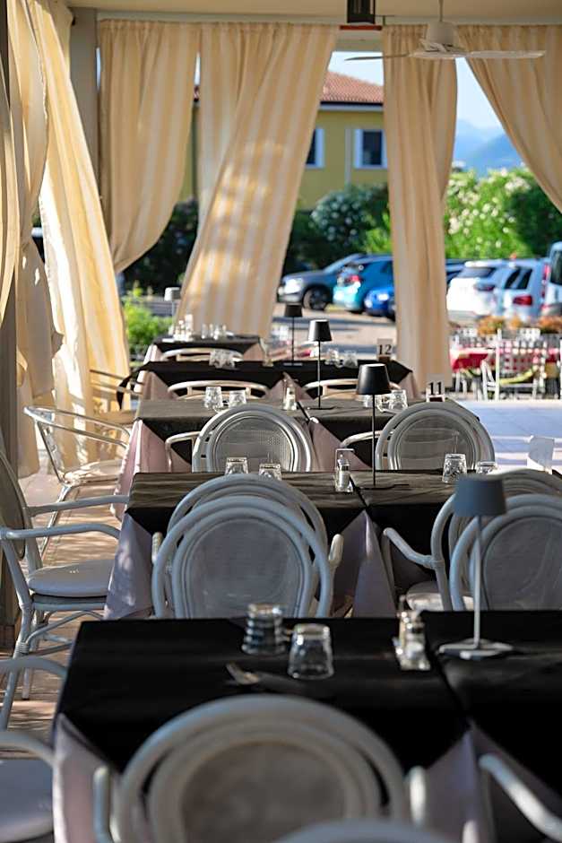 Hotel La Carica