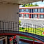 Riviera Inn