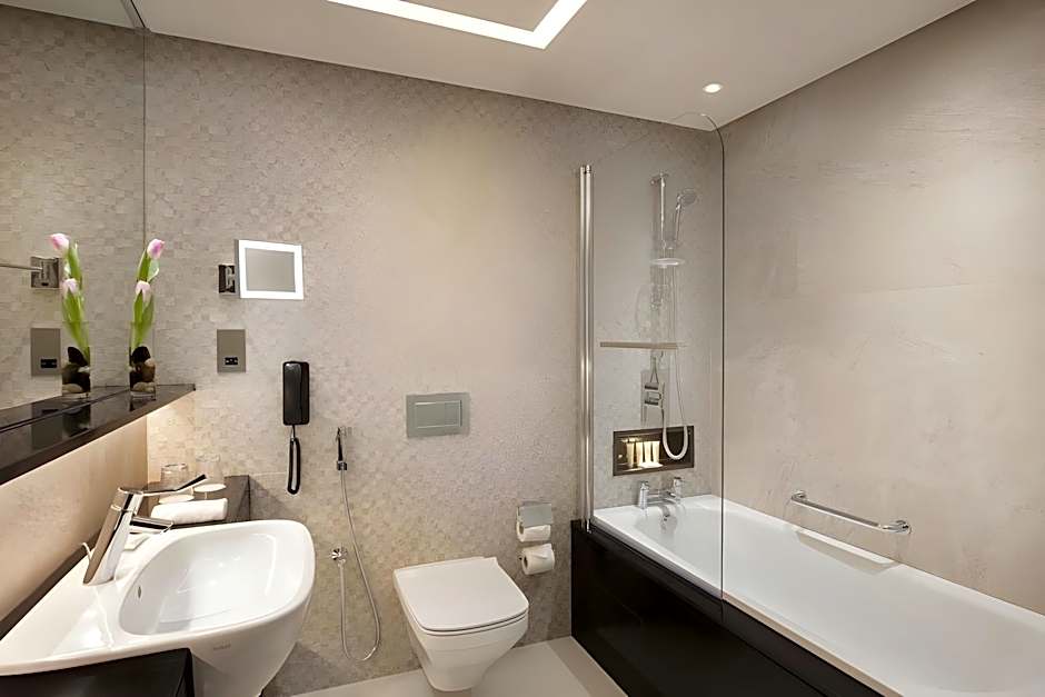 Crowne Plaza Bahrain By IHG