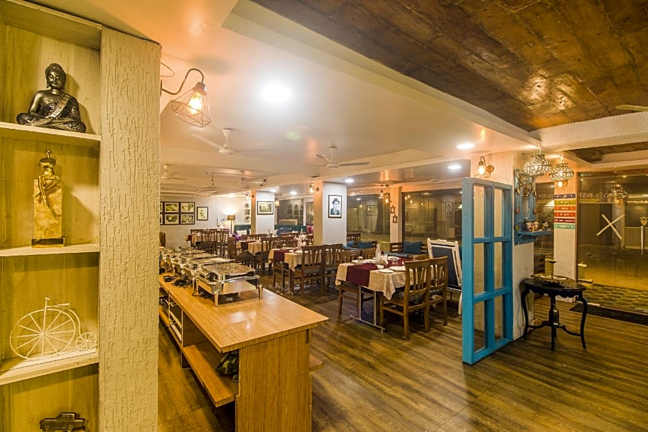 WOW STAYZ2 Hotel Misty Meadows