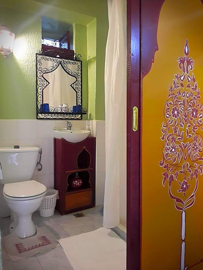 Riad Atika Mek