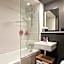 Moxy by Marriott Paris Bastille