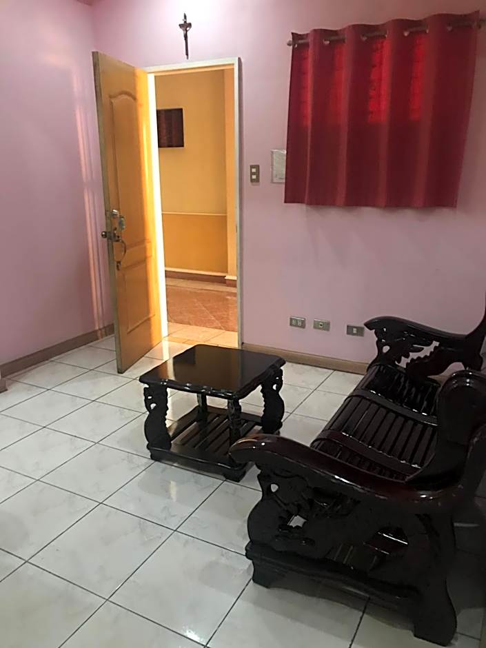 ASHBURN'S TRANSIENT BAGUIO - 3rd to 5th floor BASIC SLEEP and GO Accommodation, WITH PARKING, NO ELEVATOR