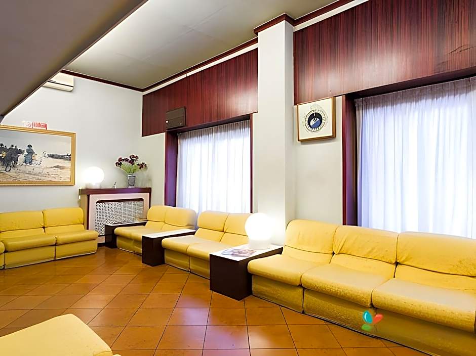 Piccolo Hotel