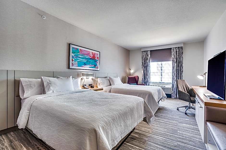 Photo 1 of 3 of Premium 2 Queen Beds