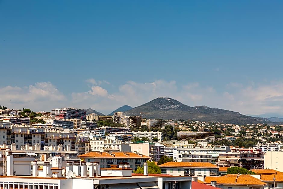 Nemea Appart Hotel Nice Arenas Aéroport