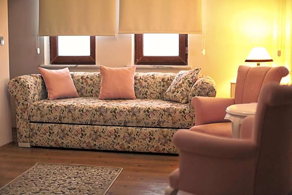 Akamoy Boztepe Hotel & restaurant