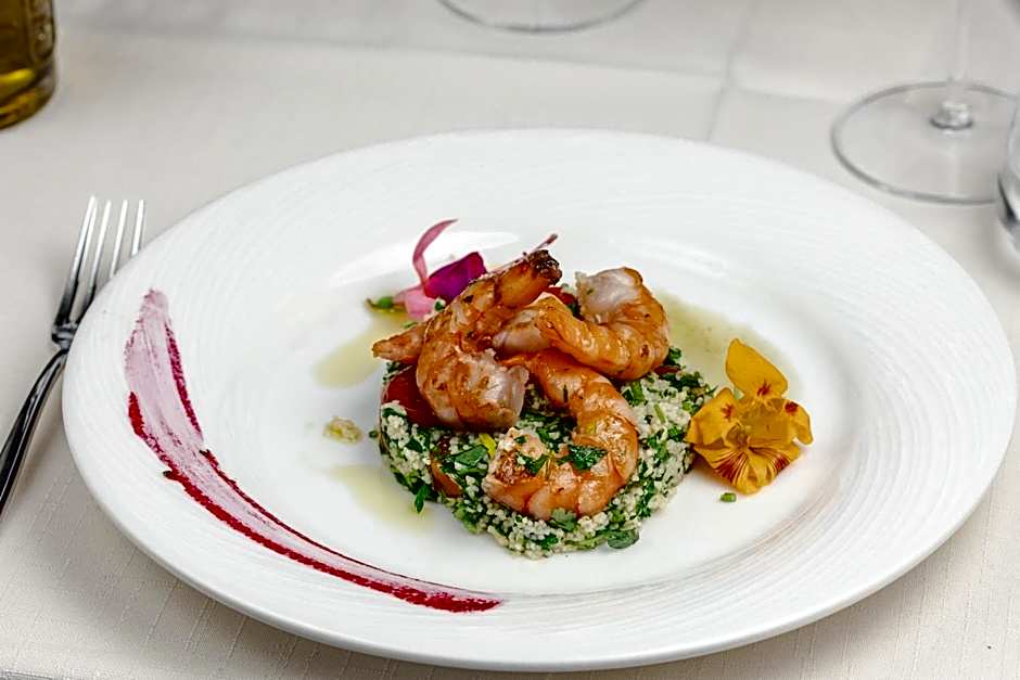 Boutique Hotel Shell