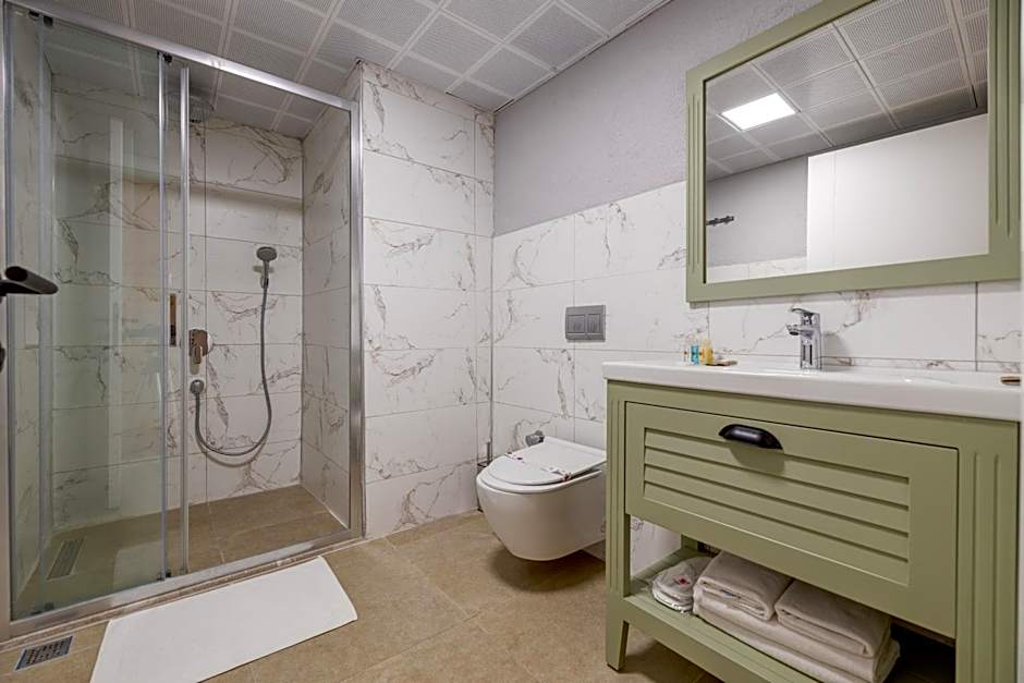 Hanedan Otel Foca Izmir